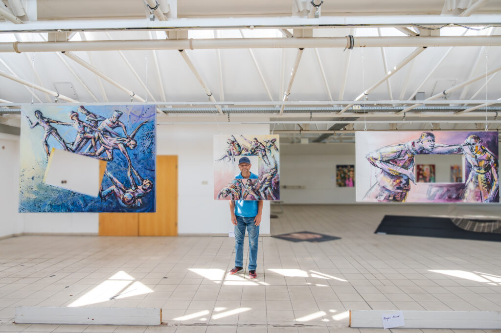 BBK Ausstellung 2025: "Fortsetzung folgt", Bildtitel: "Artlöcher" ©FrankEngel